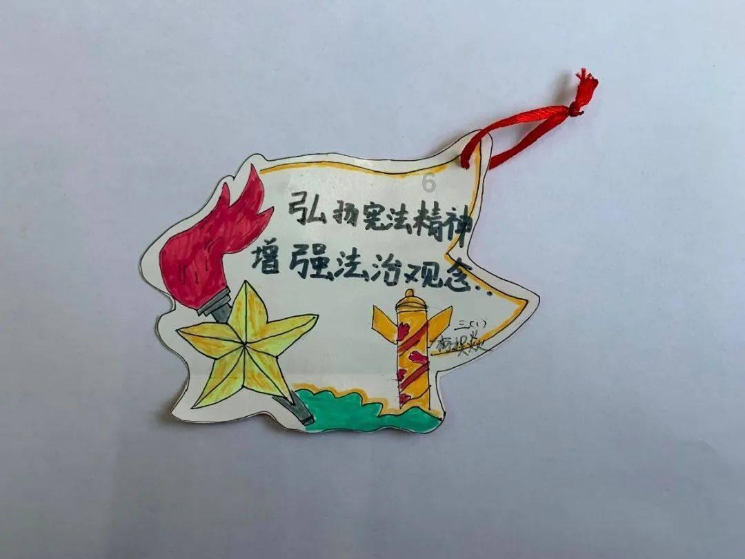 世界上“最高”女超模，腿长1米4，相亲20几次，至今30岁仍单身！